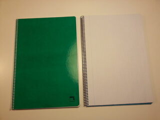 CUADERNOS DE TAPA DURA VERDE