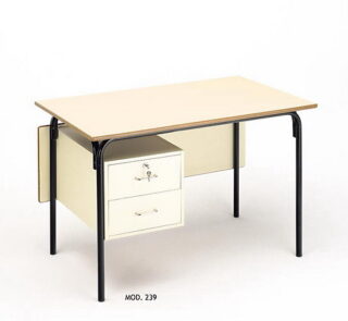 MESA DE PROFESOR